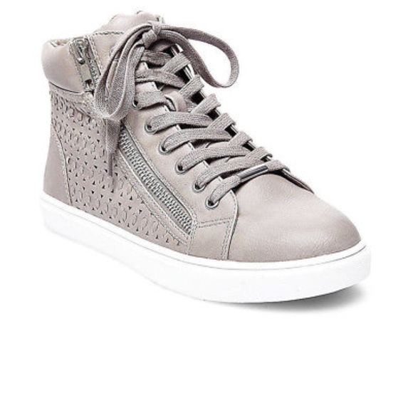 steve madden high top sneakers womens